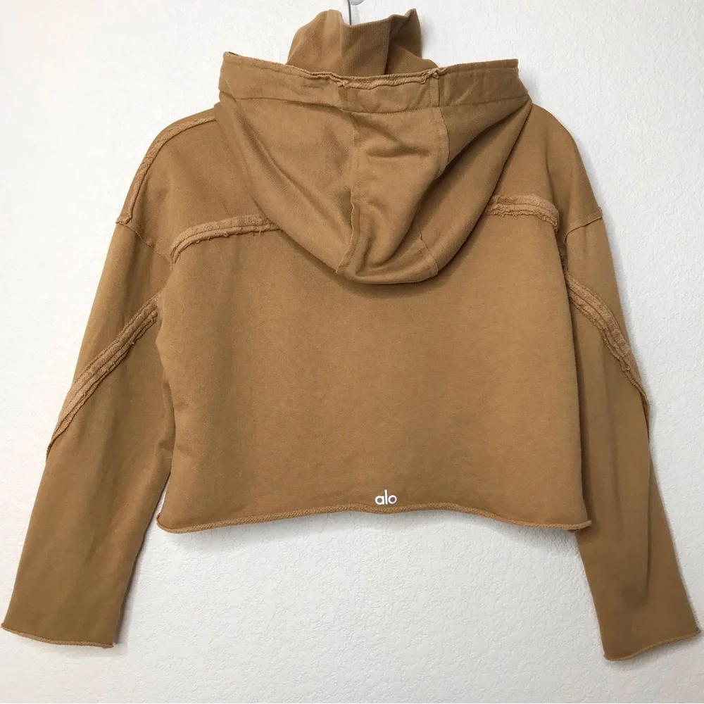 ALO Effortless Crop Hoodie With Turtleneck In Camel